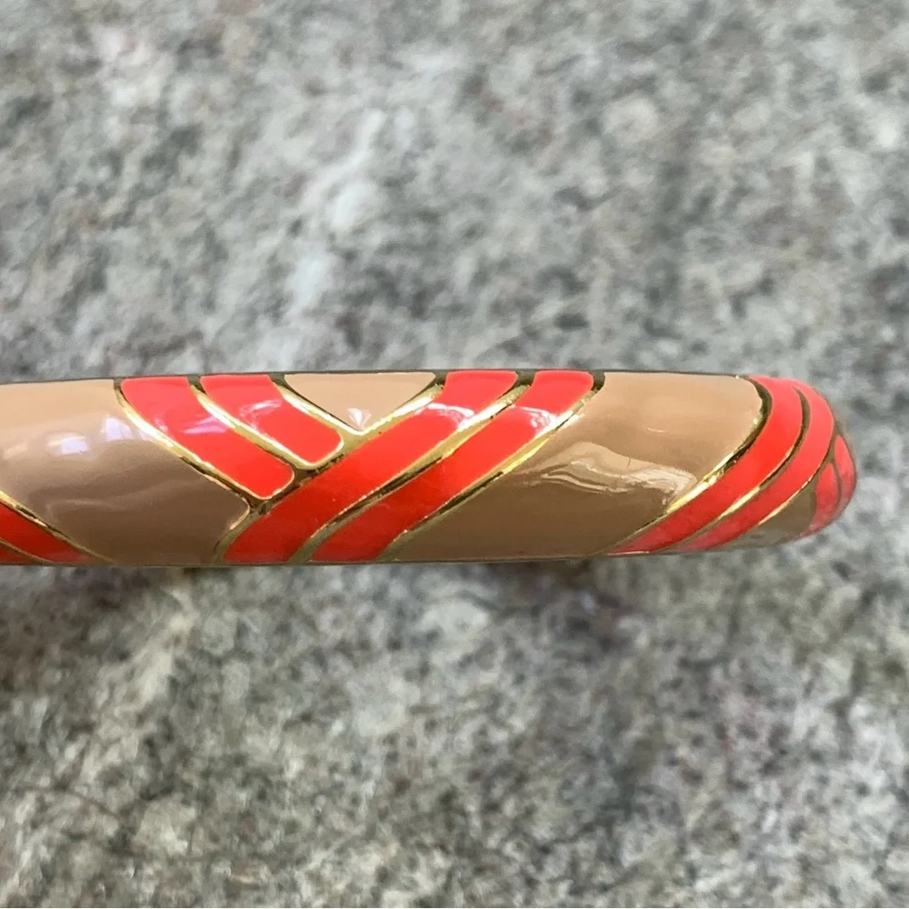 J crew 2 coral pink enamel gold tone bangle bracelets